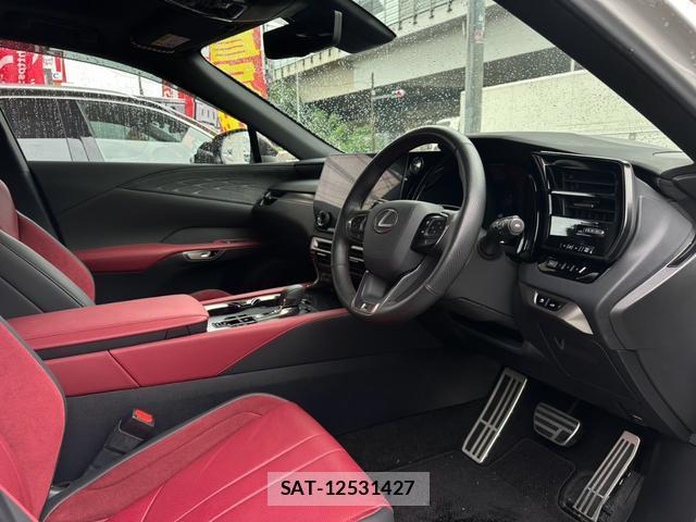 Lexus RX 2024-05 8730450-14