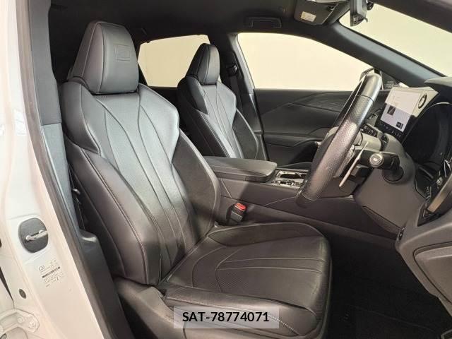 Lexus RX 2023-02 8731378-10