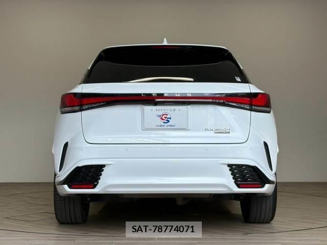 Lexus RX 2023-02 8731378-15