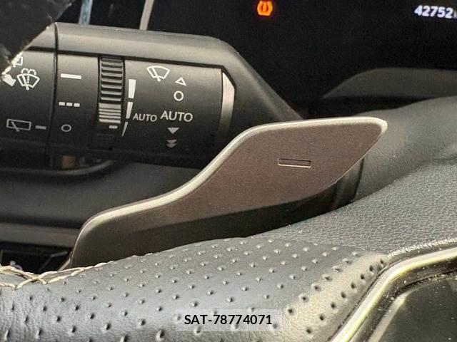 Lexus RX 2023-02 8731378-6