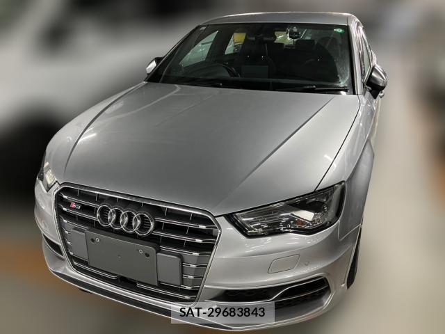 Audi S3 2015-09 8728456-1