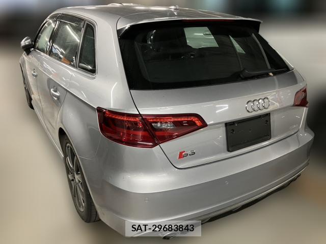 Audi S3 2015-09 8728456-3