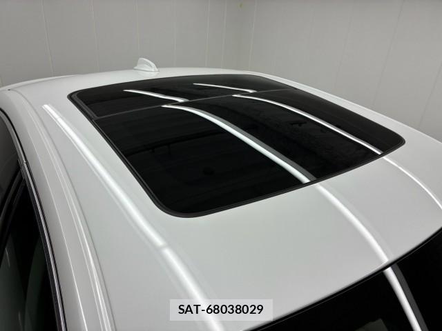 Volvo S60 2021-05 8727925-18