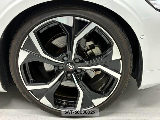 Volvo S60 2021-05 8727925-3