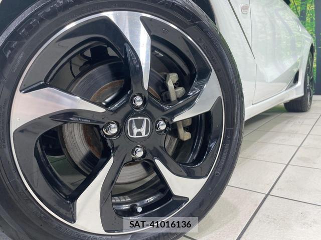 Honda S660 2015-10 8730222-10