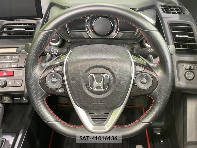 Honda S660 2015-10 8730222-8