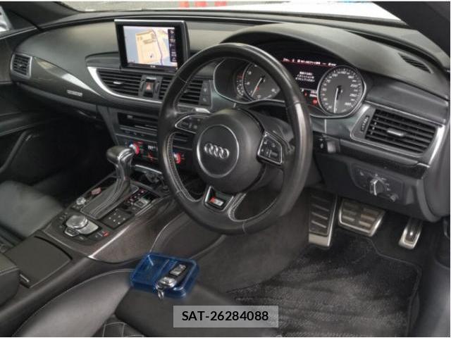 Audi S7 2012-09 8727878-2