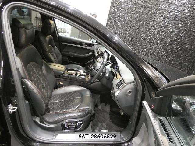 Audi S8 2017-02 8728626-15