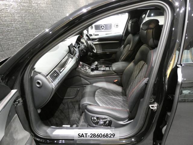 Audi S8 2017-02 8728626-16
