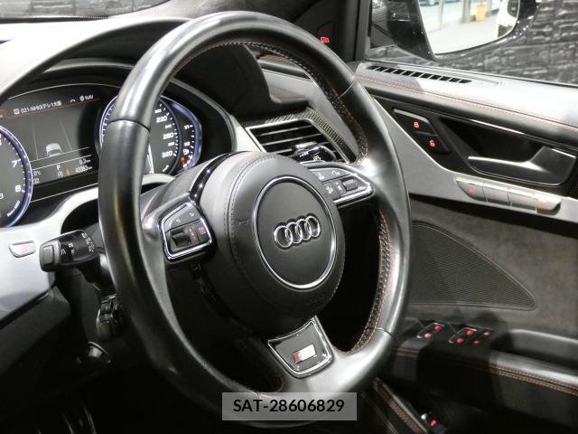 Audi S8 2017-02 8728626-8
