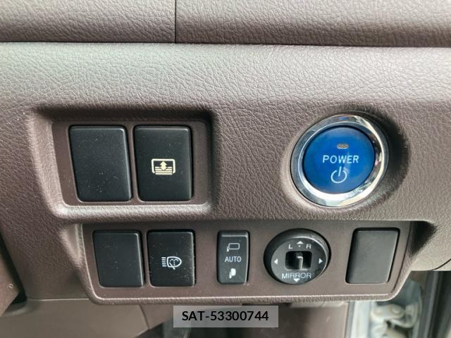 Toyota SAI 2009-12 8727301-11