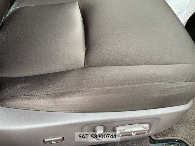 Toyota SAI 2009-12 8727301-16
