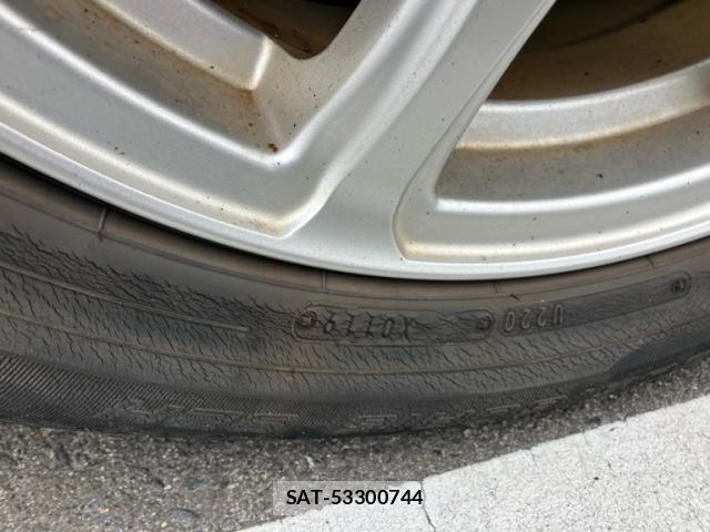 Toyota SAI 2009-12 8727301-8