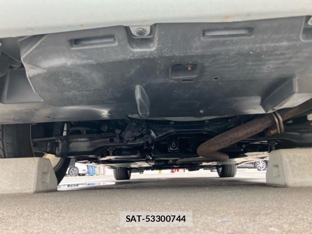 Toyota SAI 2009-12 8727301-9