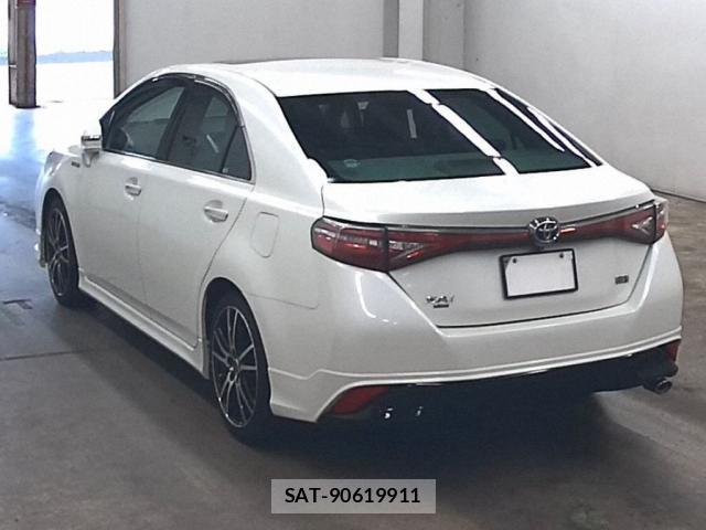 Toyota SAI 2015-11 8729958-1