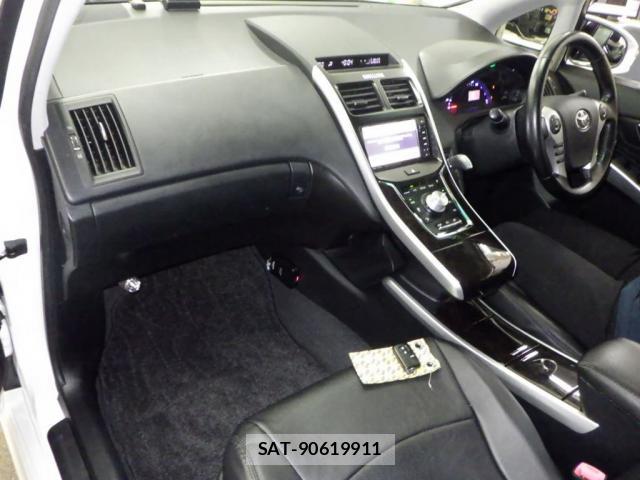 Toyota SAI 2015-11 8729958-2