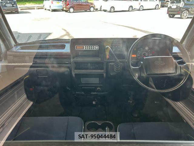 Subaru SAMBAR TRUCK 2011-02 8728822-1