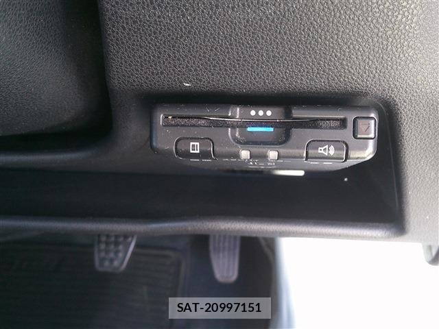 Subaru SAMBAR 2020-05 8726969-16