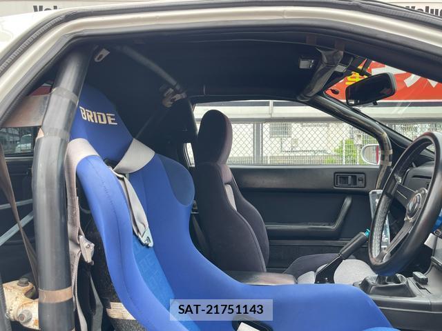 Mazda SAVANNA RX-7 1991-03 8728197-15