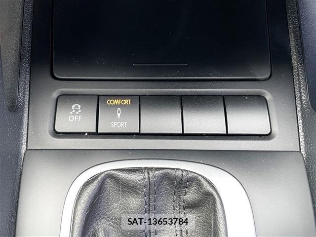 VolksWagen SCIROCCO 2013-06 8726755-16