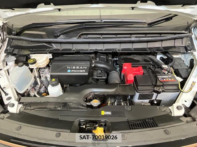 Nissan SERENA 2024-04 8725794-17