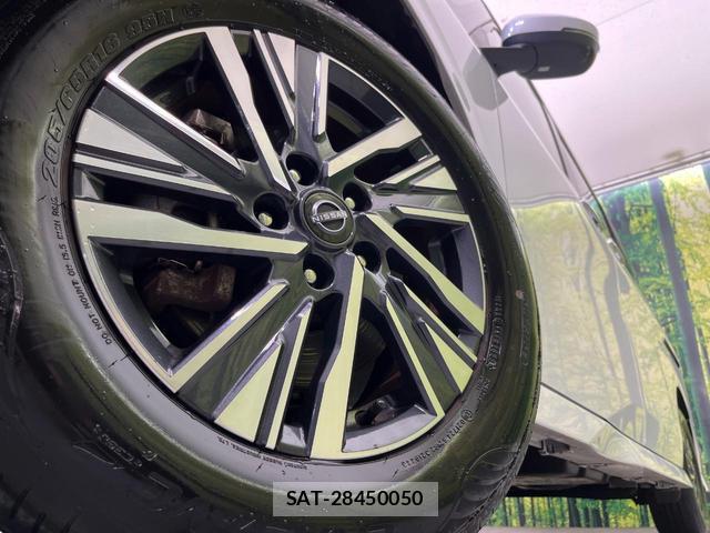 Nissan SERENA 2023-08 8725876-13
