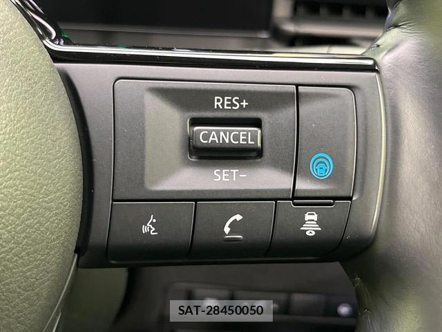 Nissan SERENA 2023-08 8725876-4