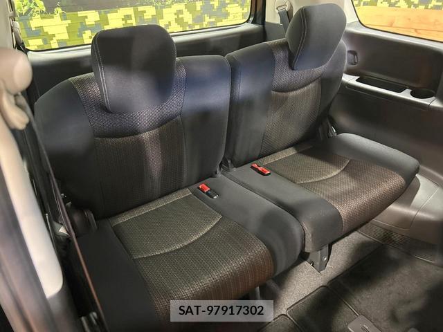 Nissan SERENA 2014-06 8725920-10