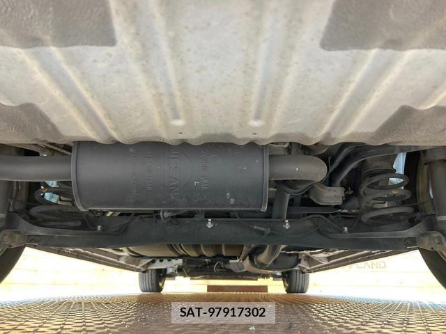 Nissan SERENA 2014-06 8725920-19