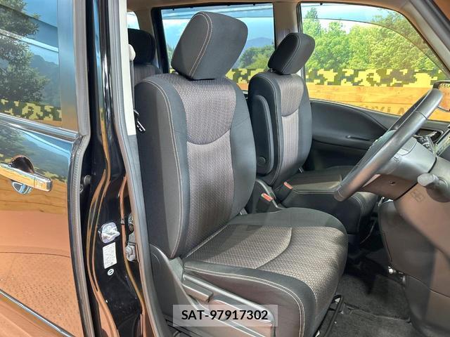 Nissan SERENA 2014-06 8725920-8
