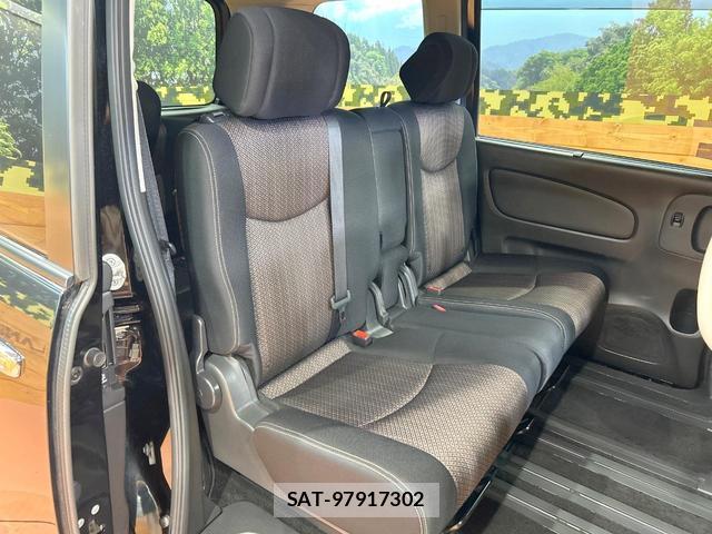 Nissan SERENA 2014-06 8725920-9