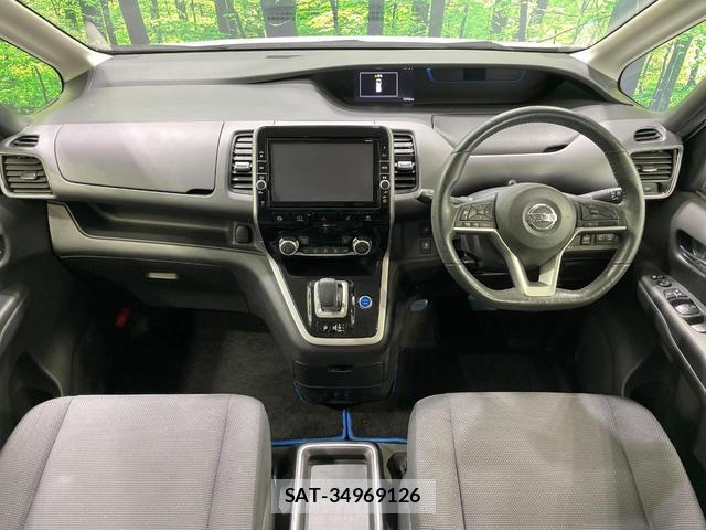 Nissan SERENA 2018-11 8725941-3
