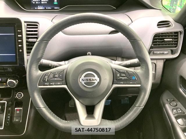 Nissan SERENA 2022-03 8726289-11