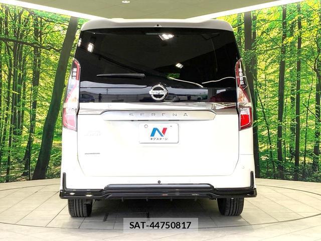 Nissan SERENA 2022-03 8726289-15