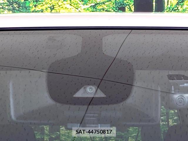 Nissan SERENA 2022-03 8726289-4
