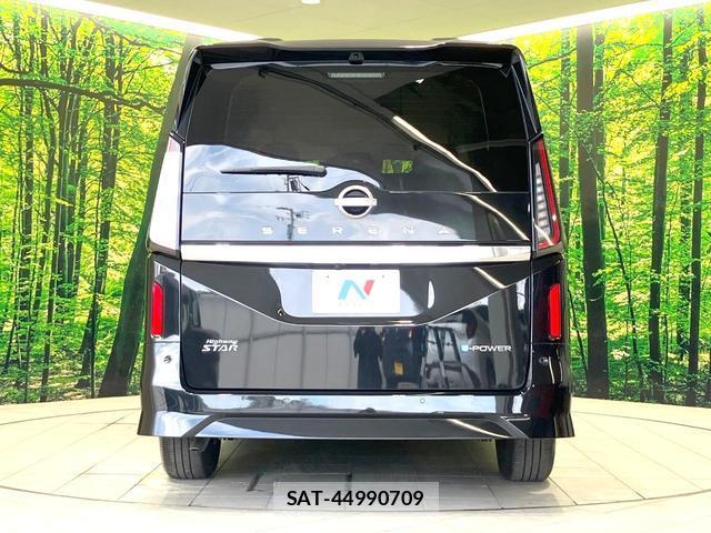 Nissan SERENA 2023-08 8726296-14