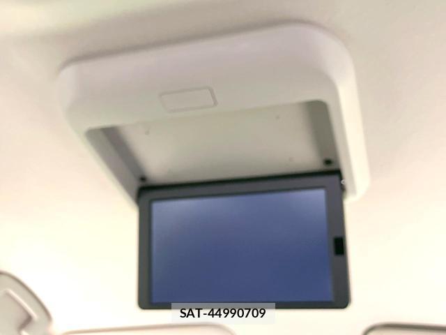 Nissan SERENA 2023-08 8726296-4