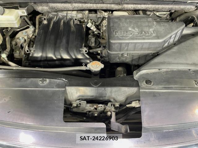 Nissan SERENA 2013-10 8726538-18