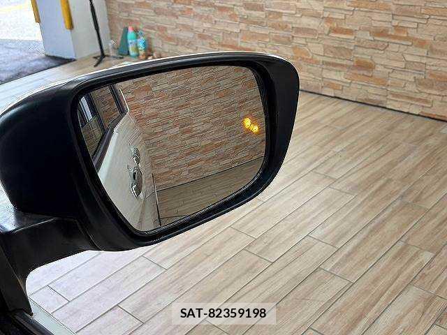 Nissan SERENA 2021-09 8726593-7