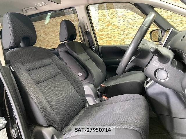 Nissan SERENA 2017-07 8726595-10
