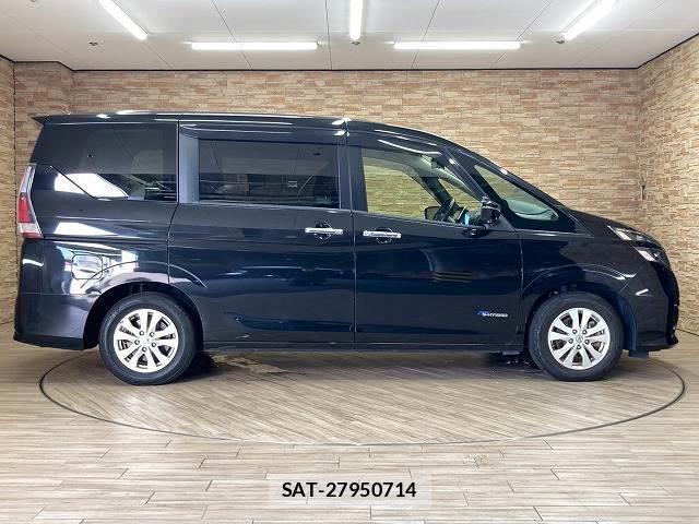 Nissan SERENA 2017-07 8726595-17