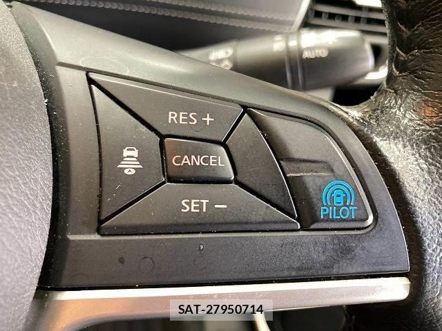 Nissan SERENA 2017-07 8726595-4