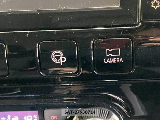Nissan SERENA 2017-07 8726595-7