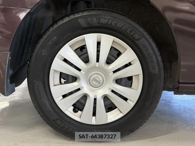 Nissan SERENA 2016-02 8726641-18