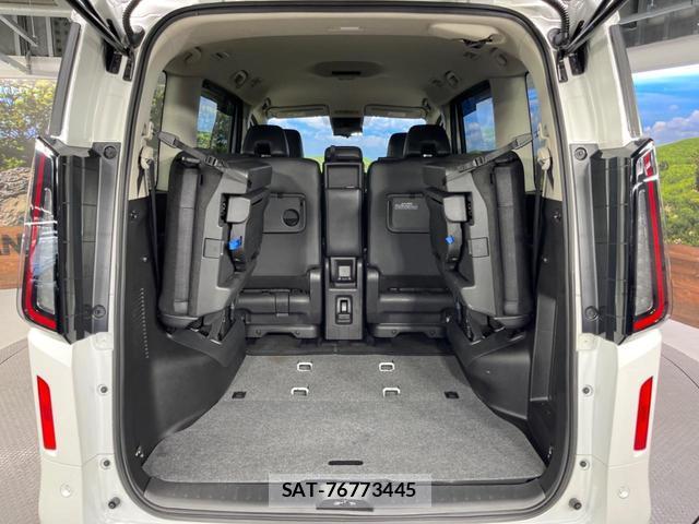 Nissan SERENA 2023-10 8726759-11