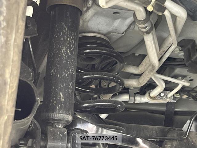 Nissan SERENA 2023-10 8726759-19