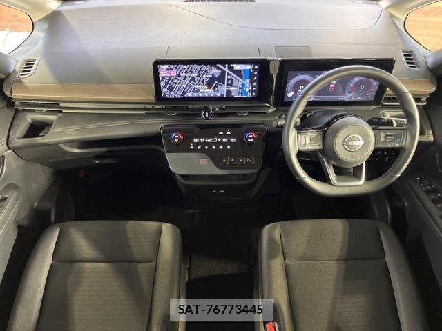 Nissan SERENA 2023-10 8726759-2