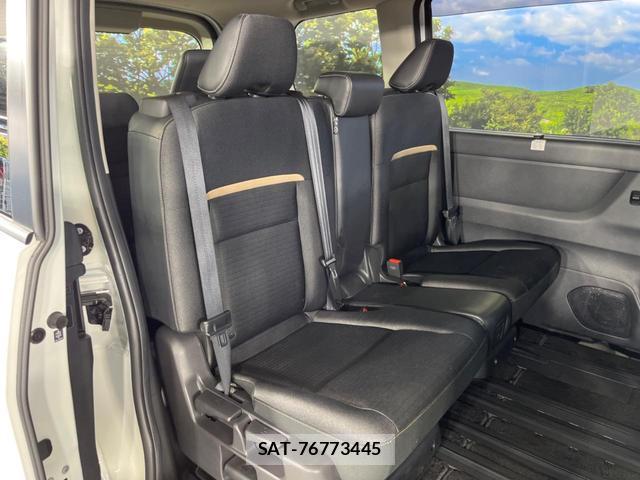 Nissan SERENA 2023-10 8726759-9