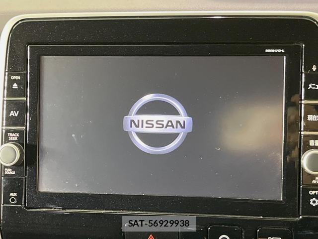 Nissan SERENA 2017-11 8726812-2
