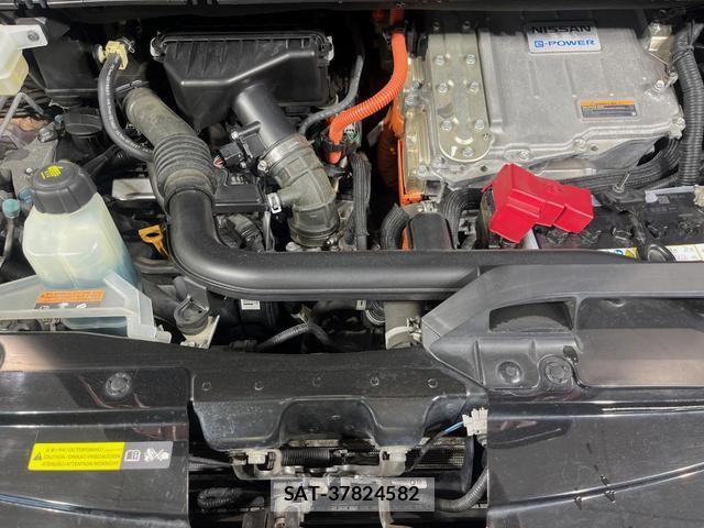 Nissan SERENA 2018-05 8726821-19
